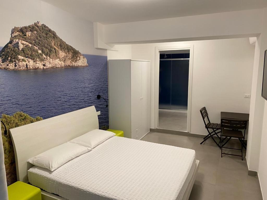 Torre del mare Rooms Bergeggi Esterno foto